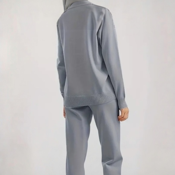 2pcs Knitwear Set V-Neck Long Sleeve Top and Solid Color Pants - Picture 2 of 7